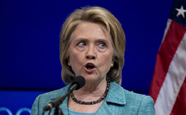 В США на дебатах кандидатов в президенты обсудили половой орган Трампа