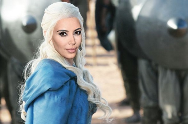 Ким Кардашьян в первый раз обнажилась после родов