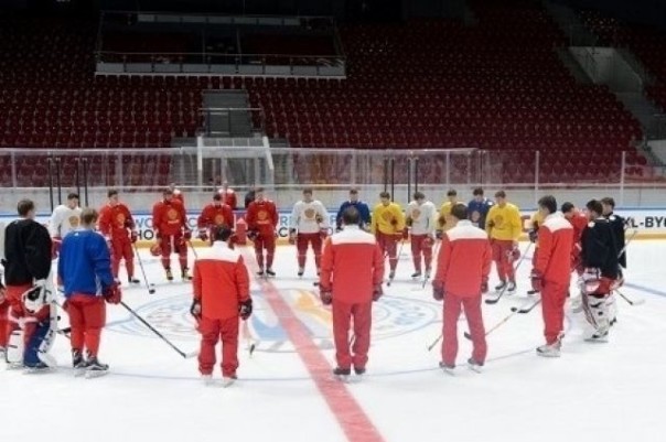 14:03
0
309
Сборная России по хоккею почтила память погибшего Локомотива Перед началом тренировки прошла минута 14:03
0
309
Сборная России по хоккею почтила память погибшего Локомотива Перед началом тренировки прошла минута