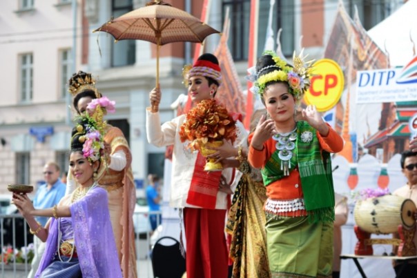 Третий год Таиланда в центральной части Москвы 0