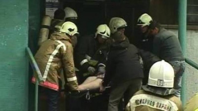 В поселке Управленческий в Самаре из горящего дома спасли 2-х женщин