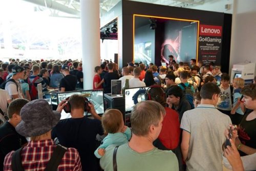 Спрос на ПК стабильно падает 5 лет подряд