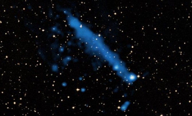 5 апреля жители России смогут полюбоваться кометой