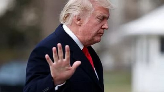 В США заявили об официальной попытке запустить импичмент Трампа