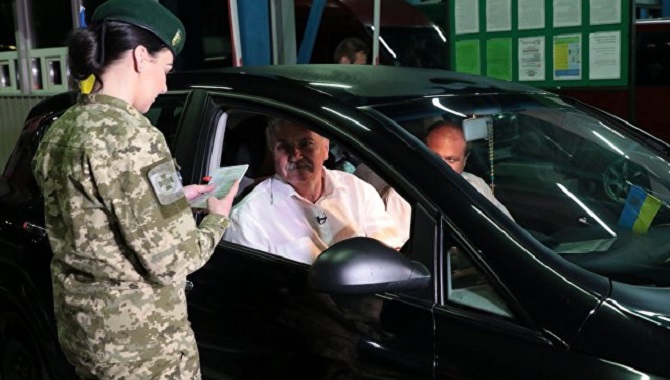 Сегодня каждый украинец может посетить Венскую оперу — Порошенко о безвизе