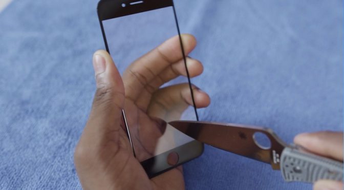 Motorola запатентовала смартфон с самовосстанавливающимся дисплеем