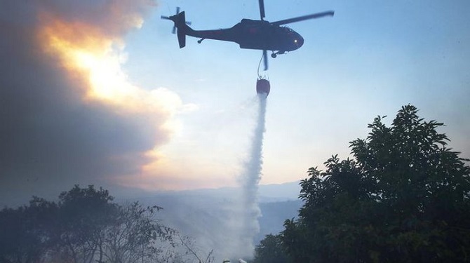 Чрезвычайное положение в Калифорнии: из-за пожаров эвакуировали уже 200 000 человек