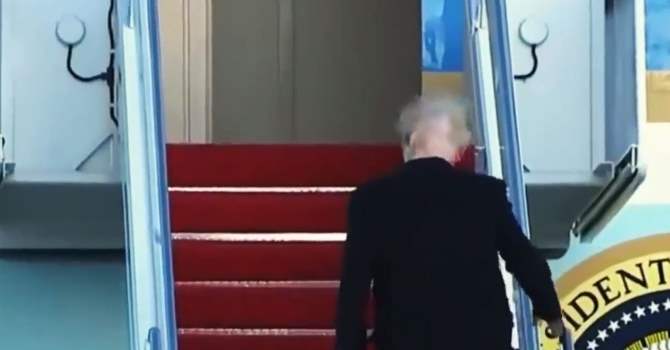 Оголившаяся лысина Трампа угодила на видео