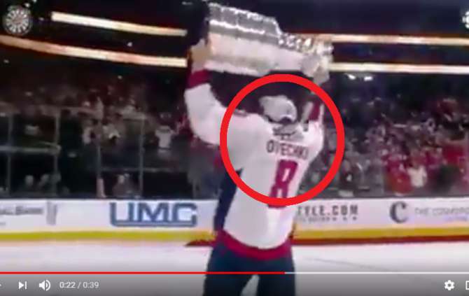 Появилось видео вручения Кубка Стэнли клубу «Вашингтон Кэпиталз» — Триумф Овечкина