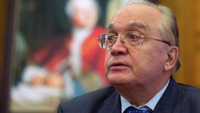 Садовничий выступил в защиту студента, разрисовавшего рекламный знак к ЧМ