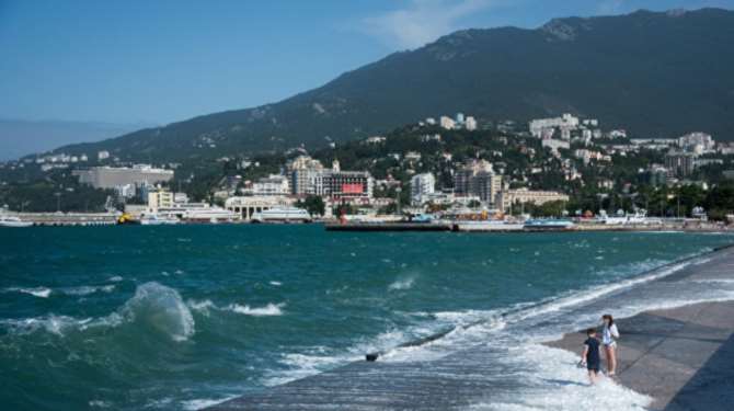 Порошенко обсудит с лидерами ЕС безопасность на Черном и Азовском морях