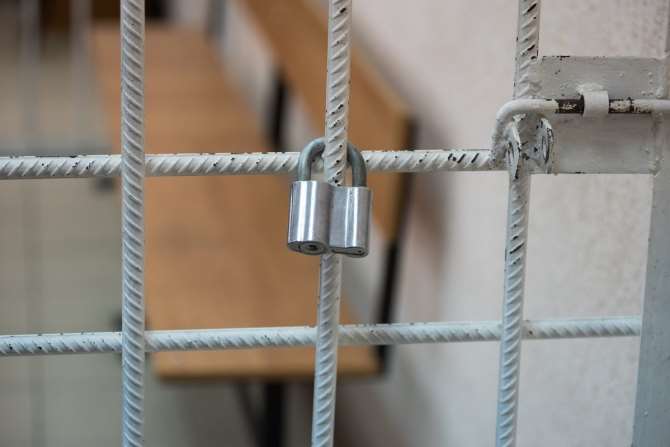 Схвачен мужчина, который приблизительно стрелял в охранника караоке-бара