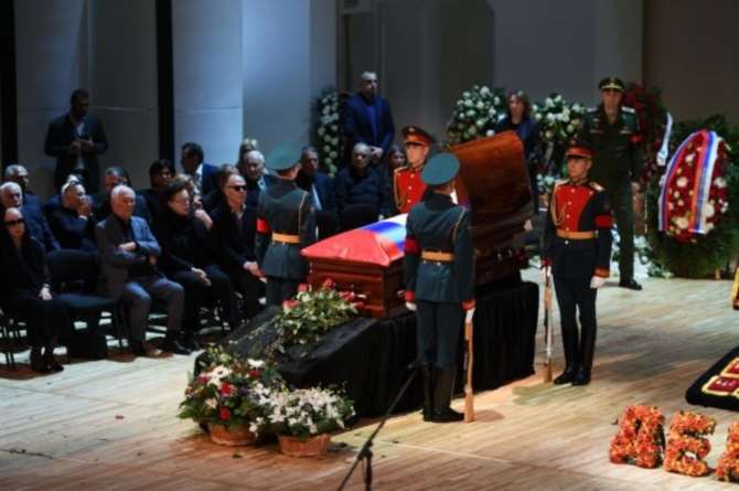 Лидер КНДР Ким Чен Ын выразил сожаления близким Иосифа Кобзона