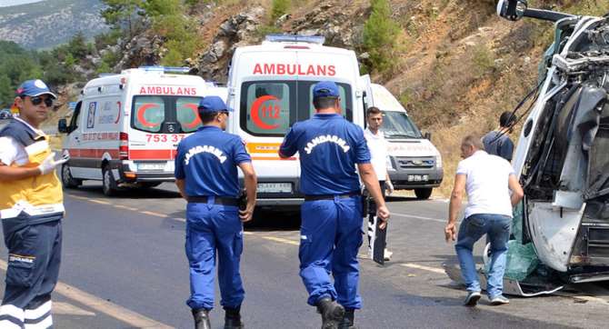 Два человека погибли в ДТП с участием автобуса в Турции