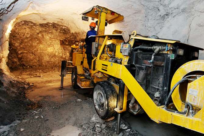 За вклад в развитие. предприниматель Алишер Усманов награжден орденом Дружбы