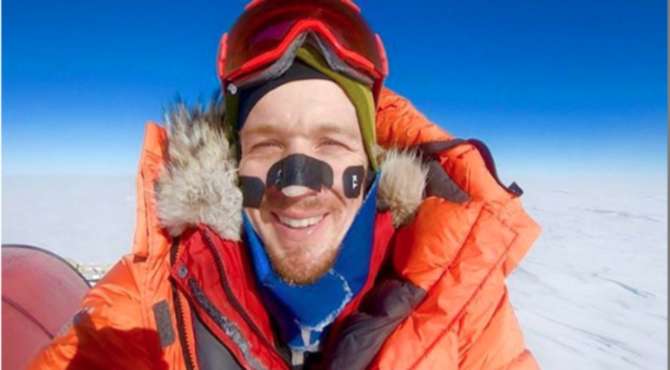 Житель америки стал первым, кто отдельно пешком пересек Антарктиду: впечатляющие фото
