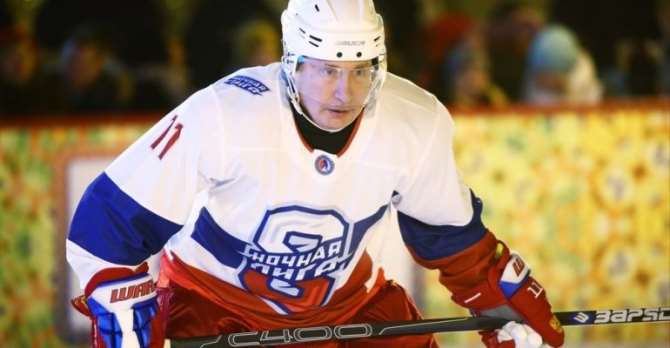 Путин поведал, что встретит Новый год в столице РФ