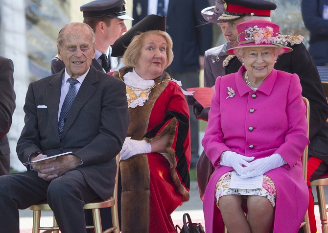 Попавшего в ДТП мужа Елизаветы II проверили на спирт