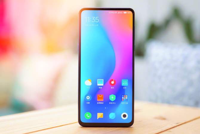 Xiaomi показала первое официальное изображение Mi 9