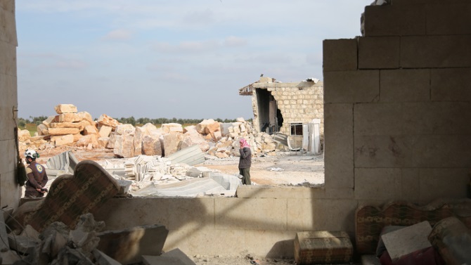 Состояние абсолютного подчинения: курдские боевики развернули колонну гумпомощи в Сирии