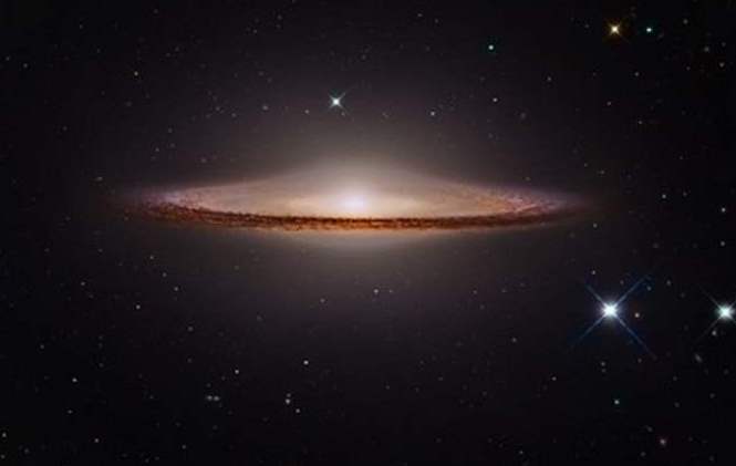 Почему ученые не могут обнаружить темную материю?