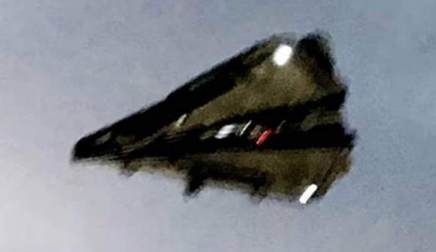 Секретный самолёт Пентагона TR-3B Секретный самолёт Пентагона TR-3B