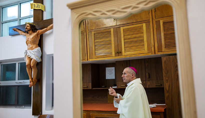 Архиепископ Майкл Джуд Бирнс прибыл на Гуам в 2016-м после отстранения Энтони Апурона Фото: David Goldman / AP