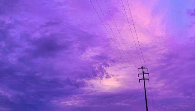 Почему небо над Японией вдруг стало лиловым?