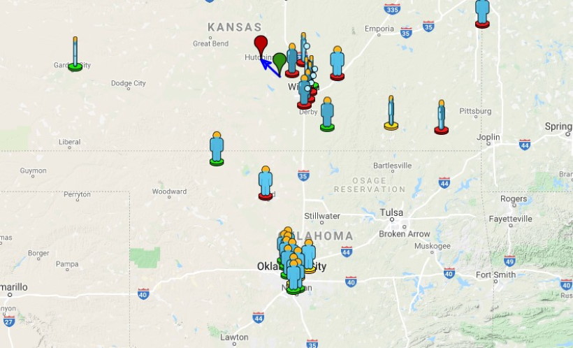 Громкие “бумы”в небе снова пугают жителей штата Канзас.