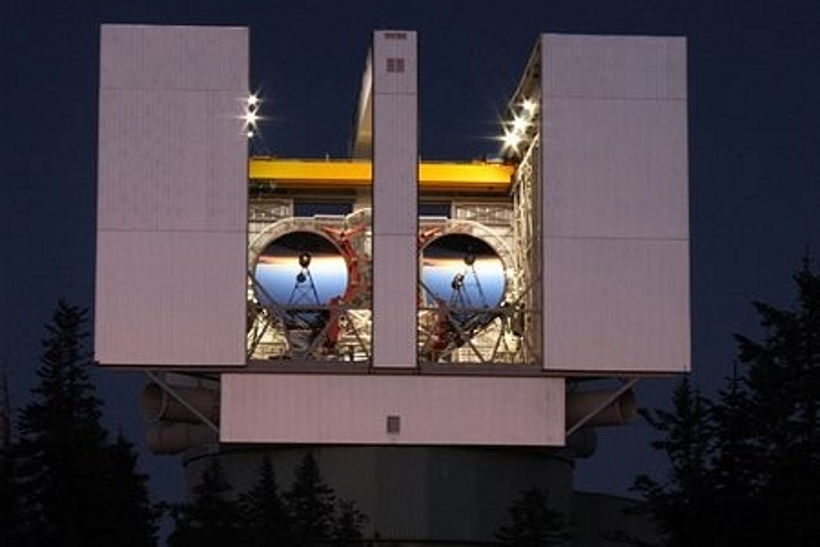 Для чего в Австралии срочно строится телескоп для наблюдения за нейтронными звездами?