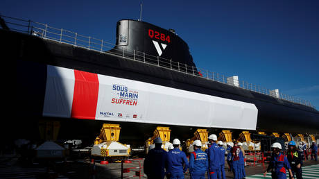 Франция заявляет, что Байден поступил как Трамп, когда Великобритания и США украли огромную сделку с австралийскими подводными лодками, приняв `` жестокое, одностороннее и непредсказуемое решение '' - RT World News