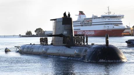 Глава ЕС критикует отношение AUKUS к Франции в отношении ядерной субпакты - RT World News