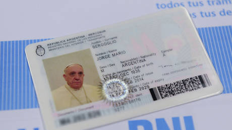 Хакер заблокирован после того, как в Твиттере были опубликованы доказательства наличия личных данных почти КАЖДОГО аргентинца в результате атаки на базу данных правительства - RT World News