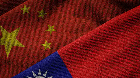 Китайская армия клянется сокрушить тайваньский сепаратизм и «внешнее вмешательство» после того, как ударные войска проведут штурмовые учения - отчеты