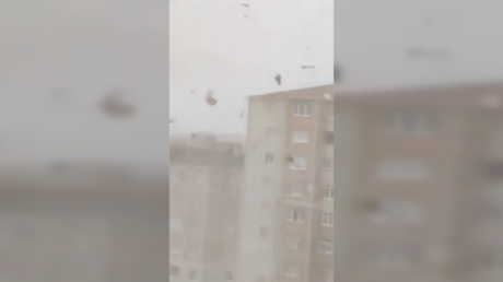 4 убитых и 19 раненых во время сильного шторма в Стамбуле - RT World News