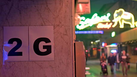 Берлин обновляет правила Covid о том, кто может посещать общественные места - RT World News