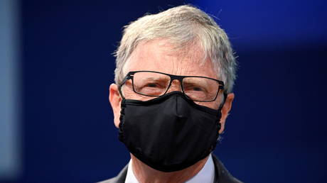 Билл Гейтс прогнозирует уровень смертности от Covid-19 - RT World News