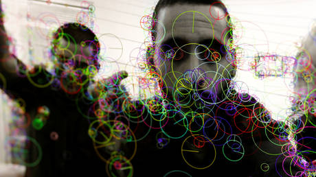 Израиль ограничивает продажи шпионских технологий - RT World News