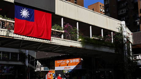 Китай готов к решительным мерам по Тайваню - RT World News