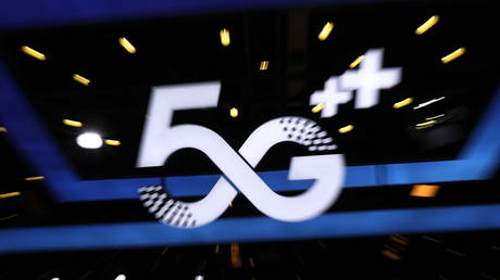 Китай объявляет о масштабном расширении сетей 5G - RT World News