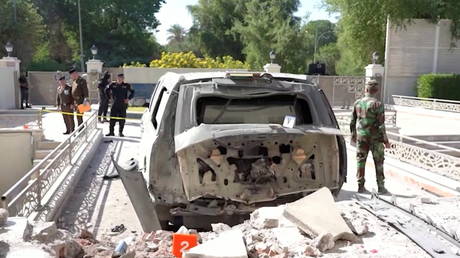 Премьер-министр Ирака заявил, что знает, кто стоит за «покушением» - RT World News