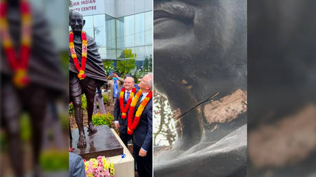 Статуя культового лидера Индии подверглась нападению в Австралии - RT World News