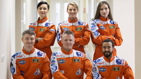 В Москве стартует проект SIRIUS-21, имитирующий полет на Луну - RT World News