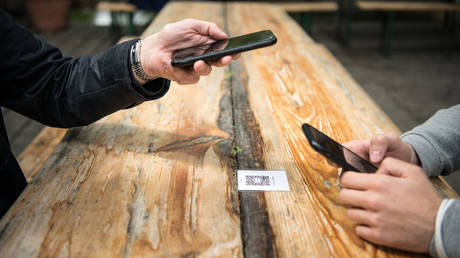 Верховный суд ЕС обвинил Германию в сборе данных о гражданах - RT World News