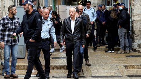 Израильский министр находится под круглосуточной охраной из-за угроз со стороны `` евреев '' - RT World News