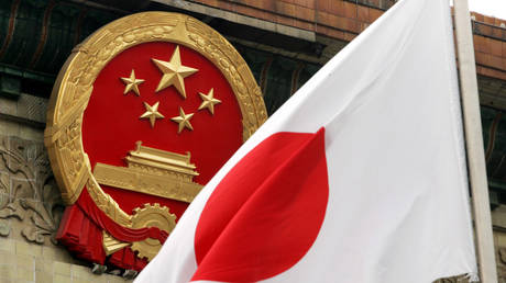 Китай и Япония стремятся снизить напряженность - RT World News