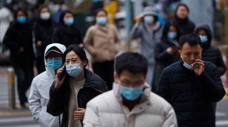 Китай одобрил первое лечение Covid антителами - RT World News