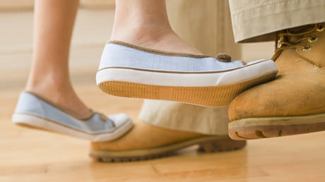 Американская школа отменила традиционный танец из-за гендерной инклюзивности – СМИ — RT World News