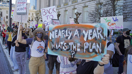 Экс-президент Леви утверждает, что ее свергли из-за протестов против Covid — RT World News