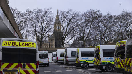 Пациент умер от очень редкого заболевания в Великобритании — RT World News